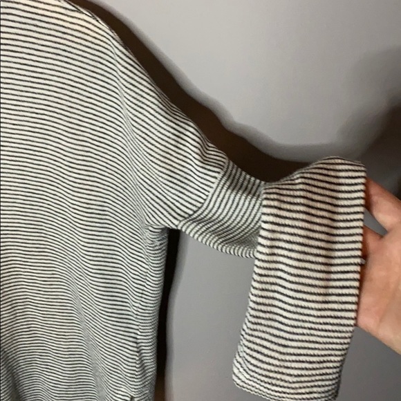 Vans High low long sleeve raw edge top - Picture 4 of 6